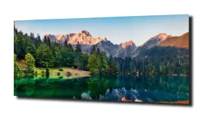 obraz na szkle Górskie jeziorko 